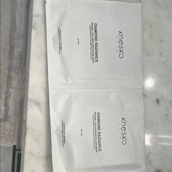 Knesko Diamond Radiance Face Mask Set - Picture 2 of 9